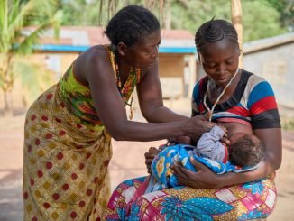 UNICEF endorses extra maternity leave for mothers in poor countries