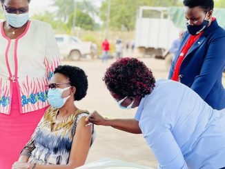 Uganda starts administering 2nd dose of AstraZeneca COVID-19 vaccine