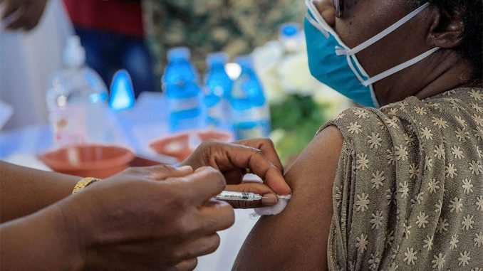 Uganda reports no major side effects for Sinovac COVID-19 vaccines